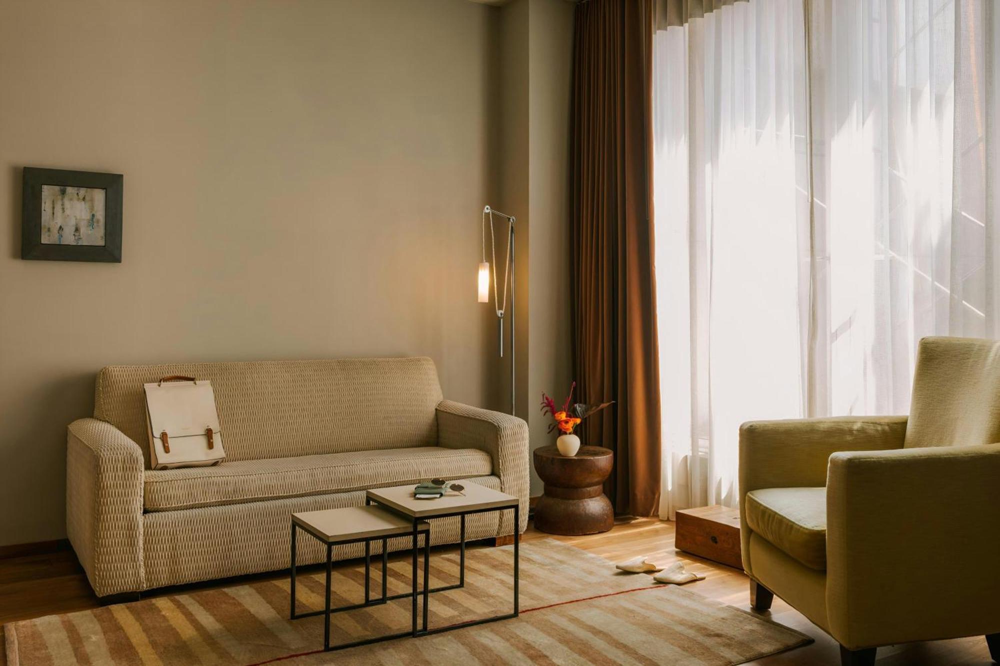 Sonder Chambers Hotel 4*