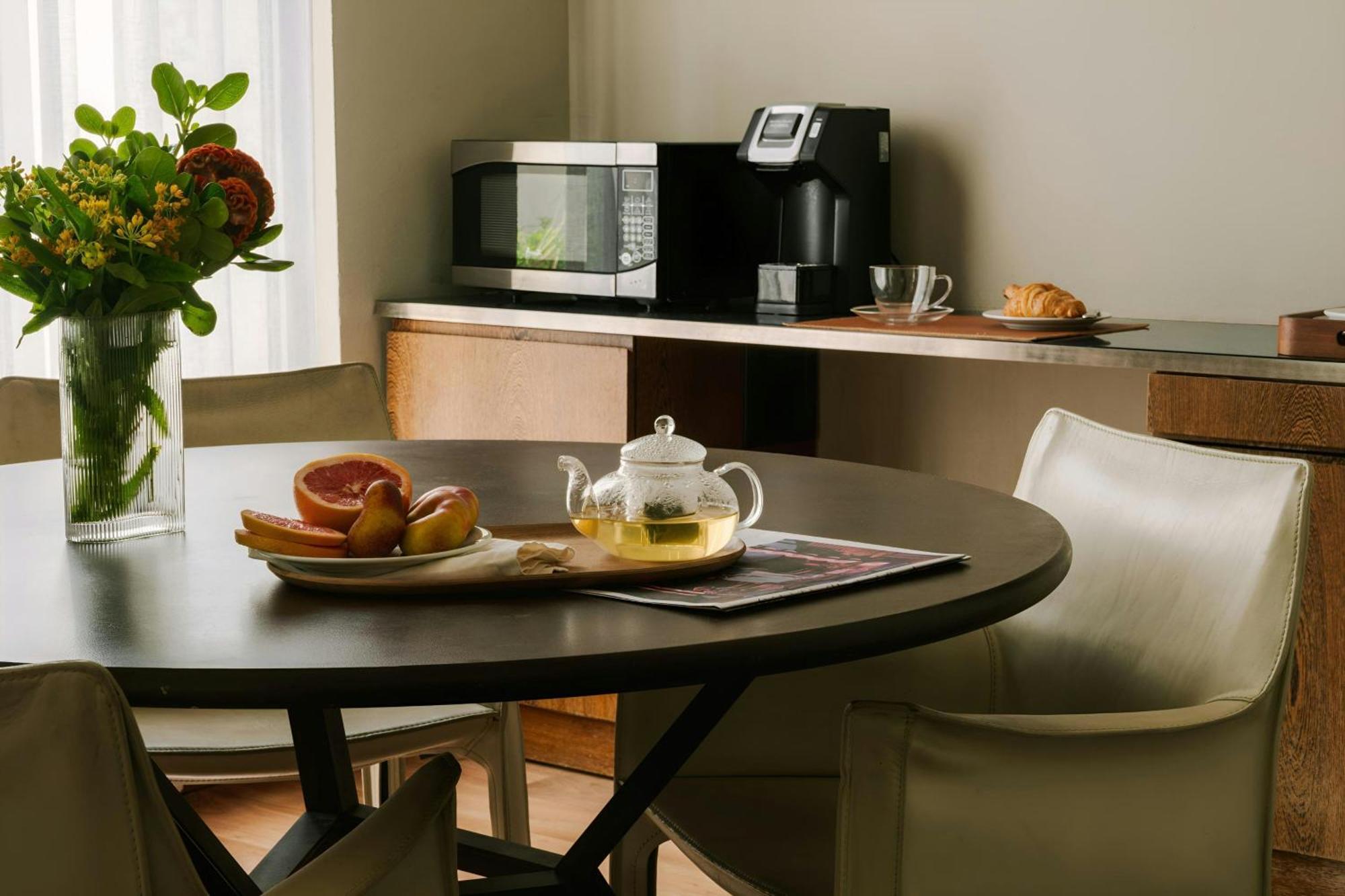 Hotel Sonder Chambers New York