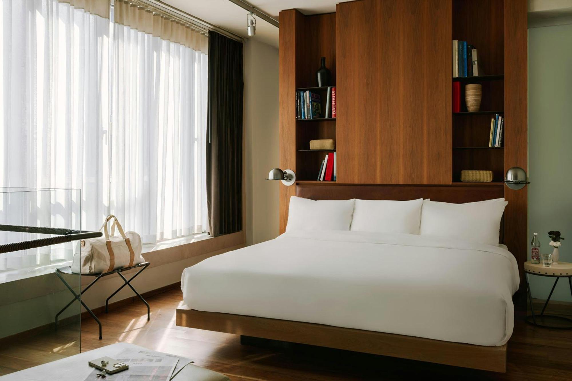 Hotel Sonder Chambers 4*